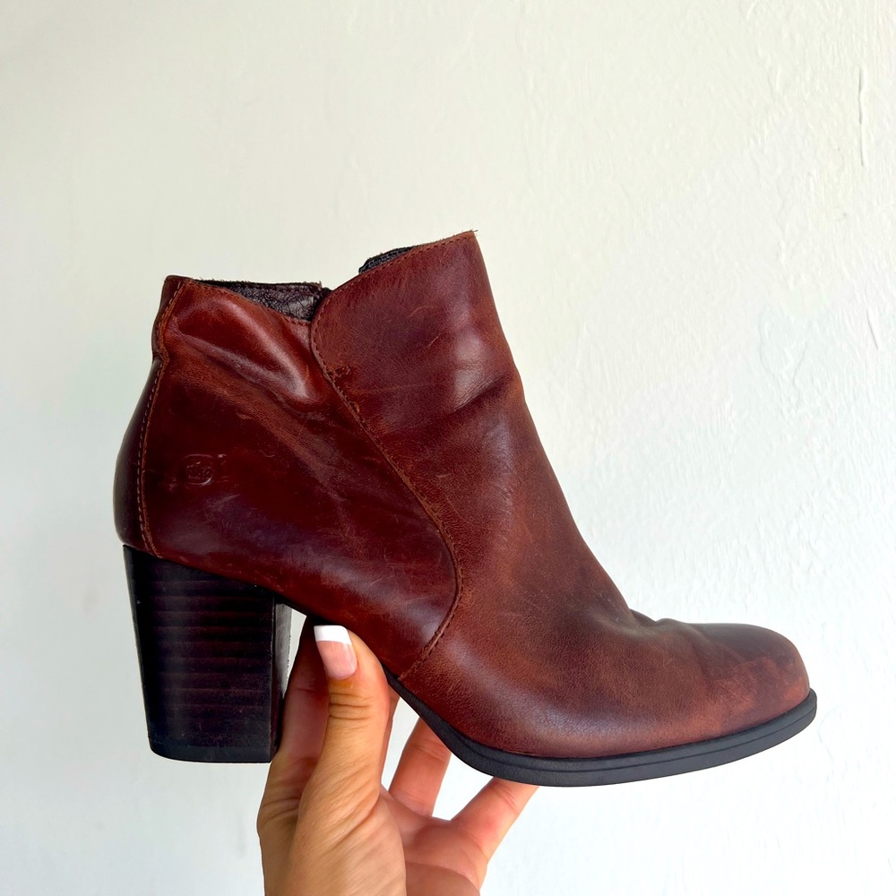 Born leather landa brown boot